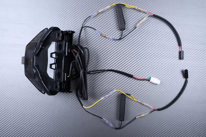 Feu Arrière à LED "Plug & Play" avec clignotants intégrés YAMAHA MT07 2014 - 2017 Feu Arrière à LED "Plug & Play" avec clignotants intégrés YAMAHA MT07 2014 - 2017