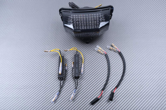 Plug & Play LED tail light with integrated indicators YAMAHA FZ6 / FAZER 600 2004 - 2014 Plug & Play LED tail light with integrated indicators YAMAHA FZ6 / FAZER 600 2004 - 2014