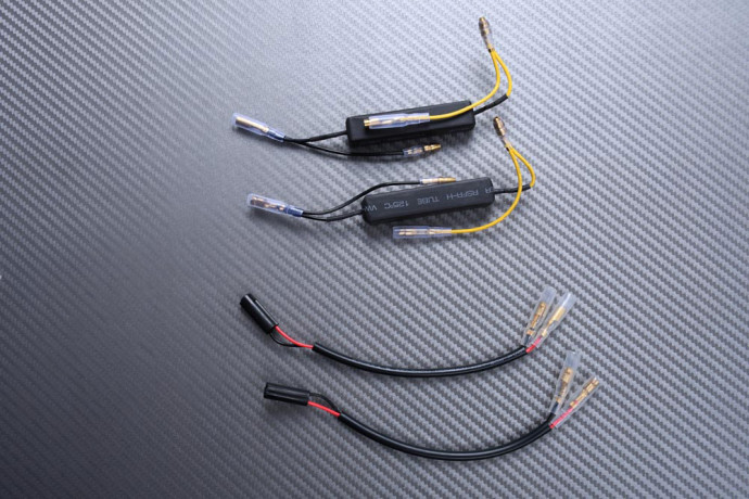 Plug & Play LED tail light with integrated indicators YAMAHA FZ6 / FAZER 600 2004 - 2014 Plug & Play LED tail light with integrated indicators YAMAHA FZ6 / FAZER 600 2004 - 2014