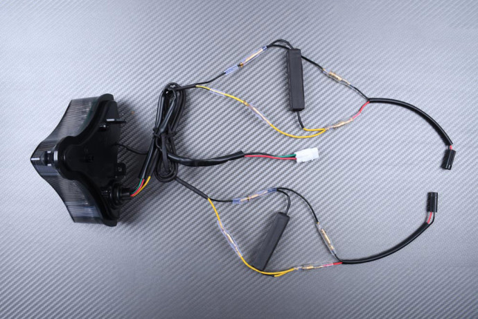 Feu Arrière à LED "Plug & Play" avec clignotants intégrés YAMAHA YZF R1 2009 - 2011 Feu Arrière à LED "Plug & Play" avec clignotants intégrés YAMAHA YZF R1 2009 - 2011