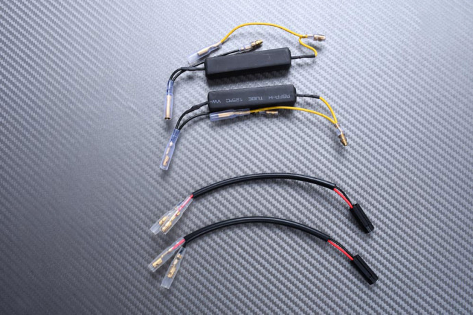 Feu Arrière à LED "Plug & Play" avec clignotants intégrés YAMAHA RAIDER 1900 / S 2008 - 2017 Feu Arrière à LED "Plug & Play" avec clignotants intégrés YAMAHA RAIDER 1900 / S 2008 - 2017