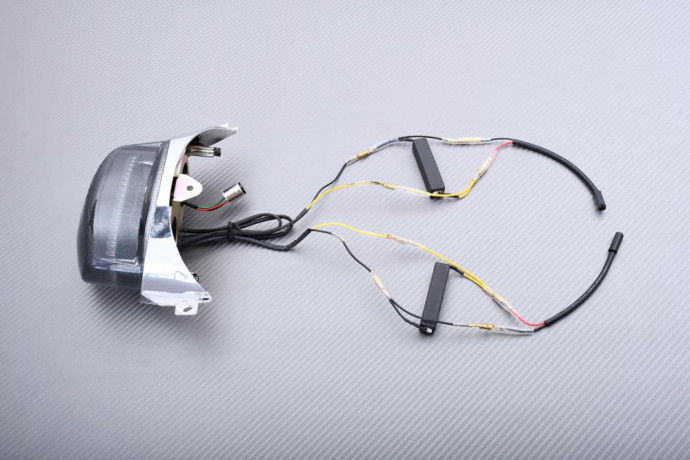Feu Arrière à LED "Plug & Play" avec clignotants intégrés SUZUKI GSXR 600 / 750 1996 - 2000 Feu Arrière à LED "Plug & Play" avec clignotants intégrés SUZUKI GSXR 600 / 750 1996 - 2000