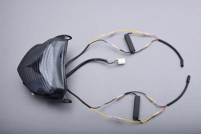 Feu Arrière à LED "Plug & Play" avec clignotants intégrés SUZUKI GSXR 600 / 750 2004 - 2005 Feu Arrière à LED "Plug & Play" avec clignotants intégrés SUZUKI GSXR 600 / 750 2004 - 2005