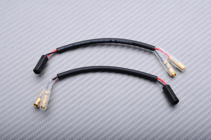 Feu Arrière à LED "Plug & Play" avec clignotants intégrés SUZUKI GSXR 1000 2003 - 2004 Feu Arrière à LED "Plug & Play" avec clignotants intégrés SUZUKI GSXR 1000 2003 - 2004