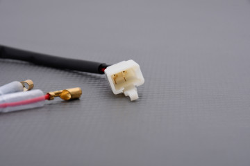 Specific rear indicator connectors KAWASAKI ZX10R / ZZR 600 / 1100 / 1400 / GTR 1400 1993 - 2021