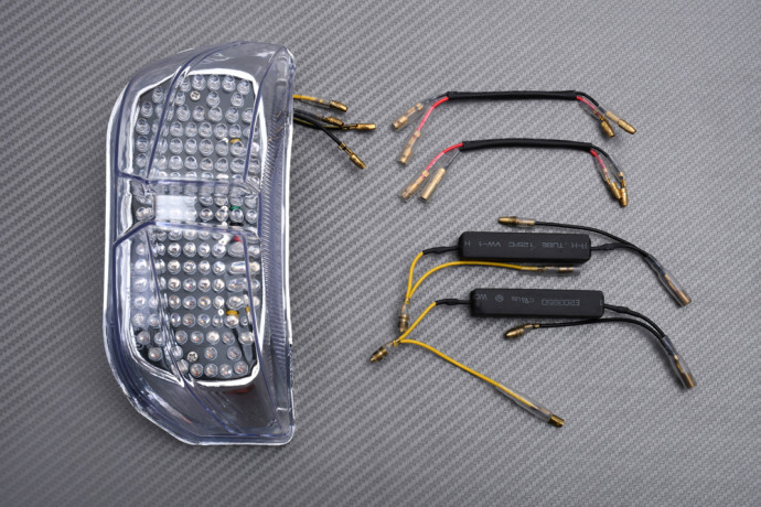 Feu Arrière à LED "Plug & Play" avec clignotants intégrés YAMAHA FZ8 / FAZER 800 2010 - 2014 Feu Arrière à LED "Plug & Play" avec clignotants intégrés YAMAHA FZ8 / FAZER 800 2010 - 2014
