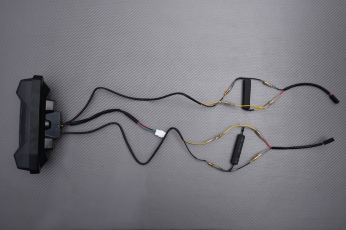 Feu Arrière à LED "Plug & Play" avec clignotants intégrés YAMAHA MT07 / MT09 / TRACER 700 / 900 2013 - 2019 Feu Arrière à LED "Plug & Play" avec clignotants intégrés YAMAHA MT07 / MT09 / TRACER 700 / 900 2013 - 2019