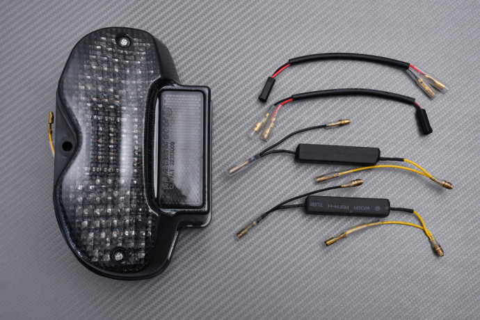 LED-Rücklicht "Plug & Play" mit integrierten Blinkern SUZUKI BANDIT GSF 600 / 1200 2000 - 2005 LED-Rücklicht "Plug & Play" mit integrierten Blinkern SUZUKI BANDIT GSF 600 / 1200 2000 - 2005