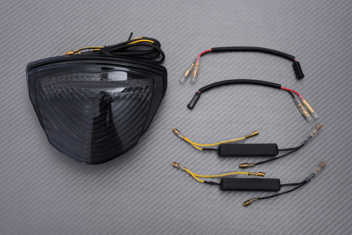Plug & Play LED tail light with integrated indicators SUZUKI GSR 750 2011 - 2016 Plug & Play LED tail light with integrated indicators SUZUKI GSR 750 2011 - 2016