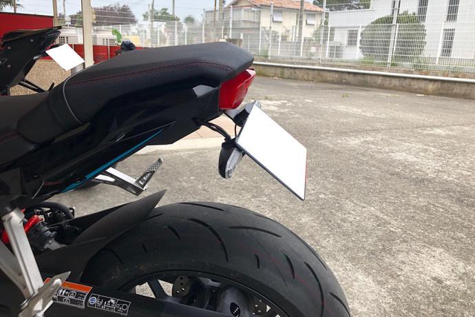 Portamatrícula HONDA CB650R / CBR 650 R 2021 - 2023 Portamatrícula HONDA CB650R / CBR 650 R 2021 - 2023