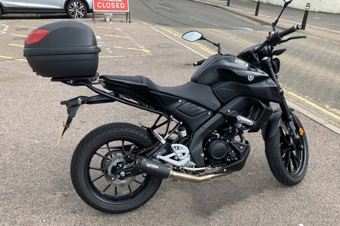 Soporte de baúl YAMAHA MT125 2020 - 2024 Soporte de baúl YAMAHA MT125 2020 - 2024