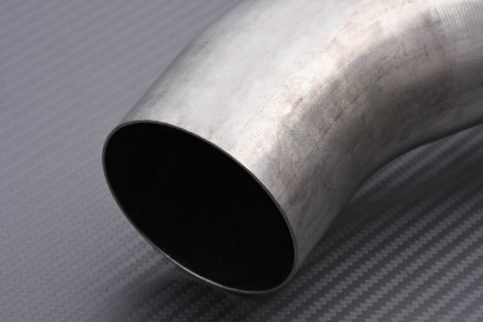 Tube intermédiaire / Mid Pipe TITANE de ligne complète AKRAPOVIC L-S6E5TL SUZUKI GSXR 600 / 750 2004 - 2005 Tube intermédiaire / Mid Pipe TITANE de ligne complète AKRAPOVIC L-S6E5TL SUZUKI GSXR 600 / 750 2004 - 2005
