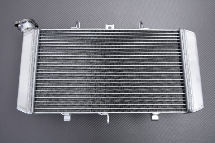 Radiateur KAWASAKI Z900 RS 2017 - 2020 Radiateur KAWASAKI Z900 RS 2017 - 2020