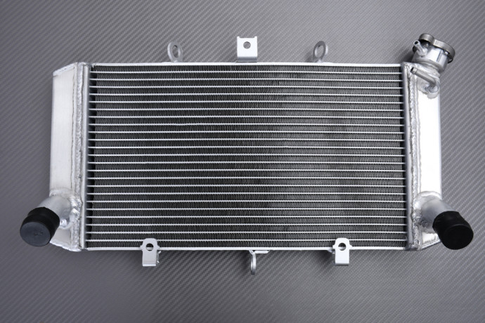 Radiator KAWASAKI Z900 RS 2017 - 2020