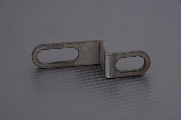 Pattes de fixation universelles - Design 2 Pattes de fixation universelles - Design 2