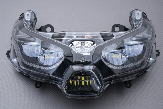 Faro / Óptica delantera YAMAHA XMAX 125 / 250 / 300 / 400 2017 - 2022 Faro / Óptica delantera YAMAHA XMAX 125 / 250 / 300 / 400 2017 - 2022
