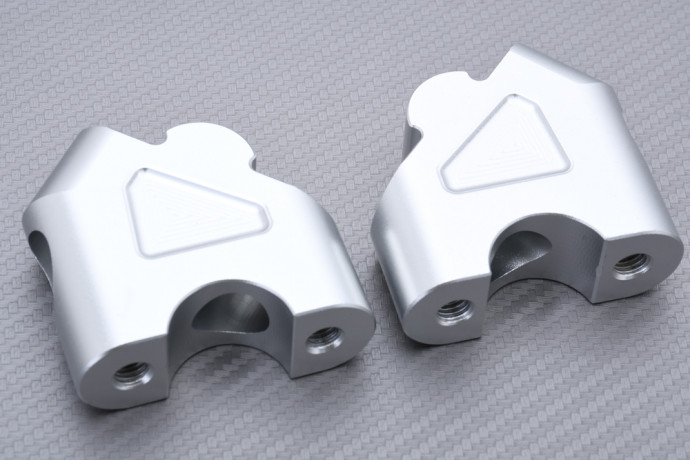 Specific handlebar risers HUSQVARNA SVARTPILEN 125 / 200 / 250 / 401 2017 - 2023 Specific handlebar risers HUSQVARNA SVARTPILEN 125 / 200 / 250 / 401 2017 - 2023