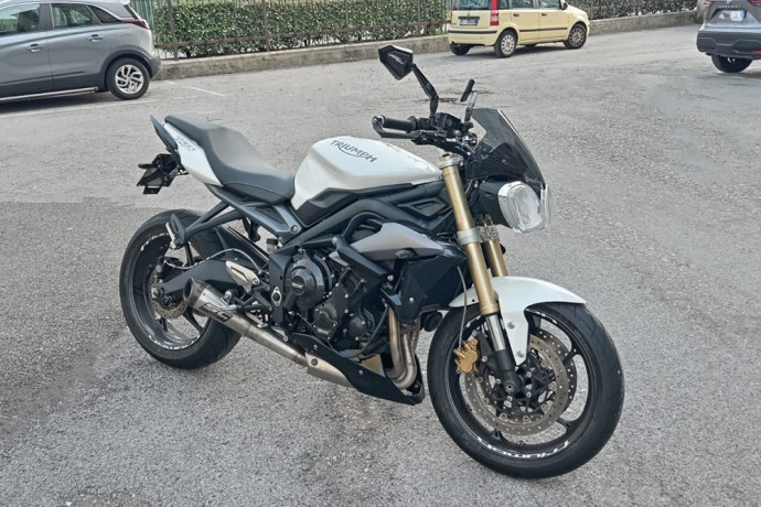 copy of Optique Avant TRIUMPH Speed Triple 1050 / R 2011 - 2015