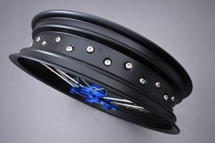 Cerchio anteriore 17'' Supermoto YAMAHA WRF / YZF 250 / 450 / X 2023 - 2024 (3,5 x 17) Cerchio anteriore 17'' Supermoto YAMAHA WRF / YZF 250 / 450 / X 2023 - 2024 (3,5 x 17)