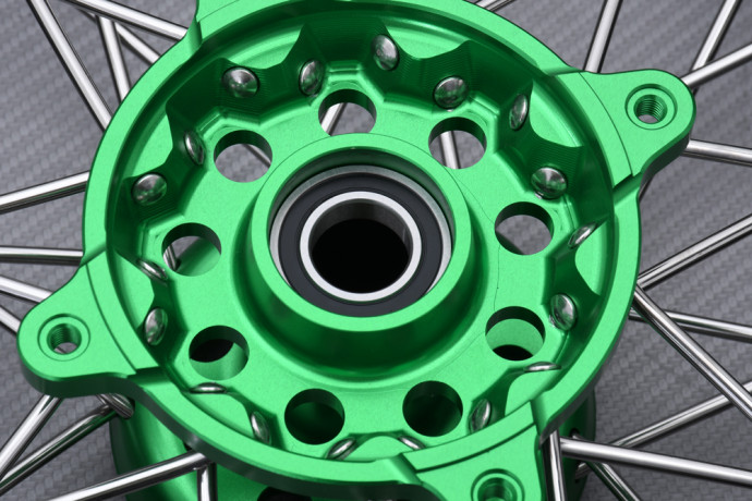 Llanta Delantera 17'' Supermoto KAWASAKI KXF / KX 125 / 250 / 450 2006 - 2020 (3,5 x 17) Llanta Delantera 17'' Supermoto KAWASAKI KXF / KX 125 / 250 / 450 2006 - 2020 (3,5 x 17)