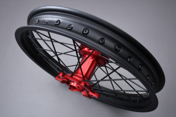 Cerchio Posteriore 19'' Off Road / Cross HONDA CRF / CR 125 / 250 / 450 R 2002 - 2013 (2,15 x 19) Cerchio Posteriore 19'' Off Road / Cross HONDA CRF / CR 125 / 250 / 450 R 2002 - 2013 (2,15 x 19)