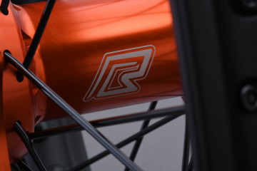 Llanta Trasera 19'' Off Road / Cross KTM SXF / SXS / SX 125 / 250 / 350 / 450 2003 - 2012 (2,15 x 19)