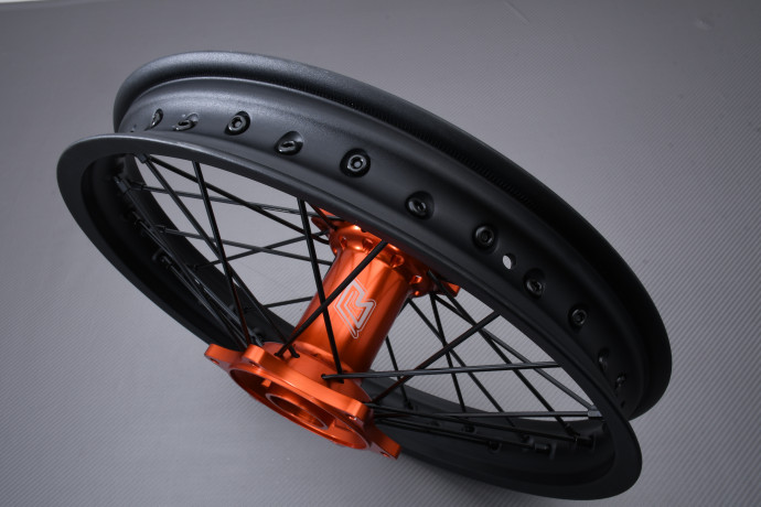 Llanta Trasera 18'' Off Road / Enduro GASGAS ES / ECF / EXF / EX 250 / 300 / 350 / 450 / 500 2024 - X (2,15 x 18)