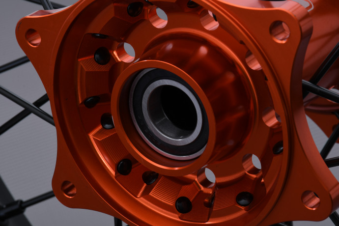 Jante Arrière 18'' Off Road / Enduro GASGAS ES / ECF / EXF / EX 250 / 300 / 350 / 450 / 500 2024 - X (2,15 x 18)