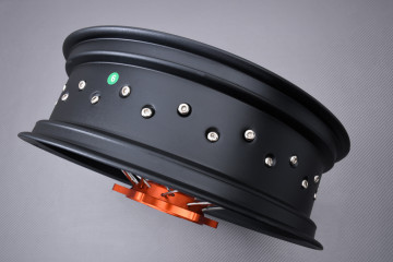 Cerchio posteriore 17'' Supermoto GASGAS MCF / MC 125 / 250 / 350 / 450 2024 - X (5 x 17) Cerchio posteriore 17'' Supermoto GASGAS MCF / MC 125 / 250 / 350 / 450 2024 - X (5 x 17)