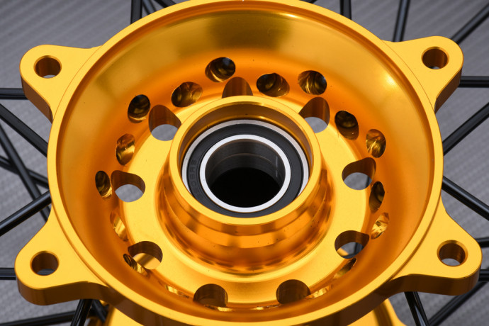 Llanta Trasera 19'' Off Road / Cross SUZUKI RMZ 250 / 450 2007 - 2022 (2,15 x 19) Llanta Trasera 19'' Off Road / Cross SUZUKI RMZ 250 / 450 2007 - 2022 (2,15 x 19)