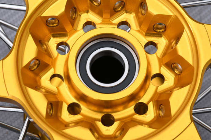 Coppia di cerchi Anteriore e posteriore 17'' / 17'' Supermoto SUZUKI DRZ 400 E / S / SM 2000 - 2024 Coppia di cerchi Anteriore e posteriore 17'' / 17'' Supermoto SUZUKI DRZ 400 E / S / SM 2000 - 2024