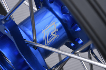 Par de Llantas Delantera y Trasera 17'' / 17'' Supermoto HUSABERG FE / TE 125 / 250 / 390 / 450 / 501 / 570 2009 - 2014 Par de Llantas Delantera y Trasera 17'' / 17'' Supermoto HUSABERG FE / TE 125 / 250 / 390 / 450 / 501 / 570 2009 - 2014