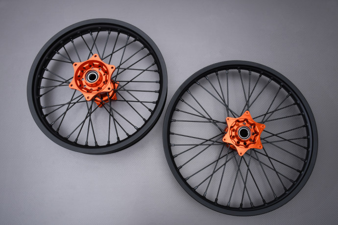 Par de Llantas Delantera y Trasera 21'' / 19'' Off Road / Cross KTM SMR / SXF / SX 125 / 250 / 350 / 450 2013 - 2014