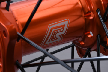 Par de Llantas Delantera y Trasera 21'' / 19'' Off Road / Cross KTM SXF / SX 125 / 250 / 350 / 450 2023 - 2024