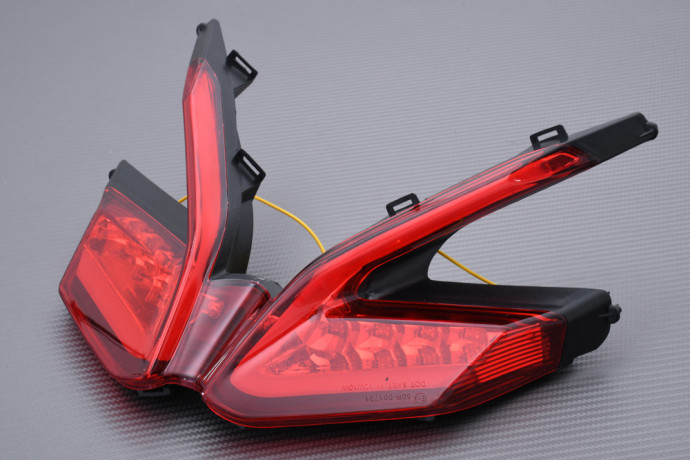 Feu Stop Led Clignotants Intégrés DUCATI PANIGALE 899 / 959 / 1199 / 1299 2012 - 2019 Feu Stop Led Clignotants Intégrés DUCATI PANIGALE 899 / 959 / 1199 / 1299 2012 - 2019