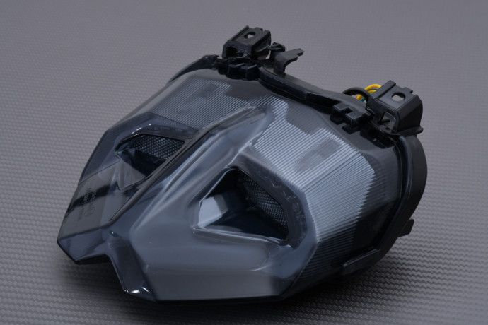 Luz de freno led con intermitentes integrados YAMAHA MT09 / SP 2021 - 2023 Luz de freno led con intermitentes integrados YAMAHA MT09 / SP 2021 - 2023