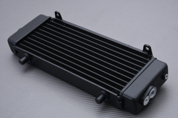 Radiateur d'huile HARLEY DAVIDSON VROD / NIGHT ROD / STREET ROD 2002 - 2013 Radiateur d'huile HARLEY DAVIDSON VROD / NIGHT ROD / STREET ROD 2002 - 2013