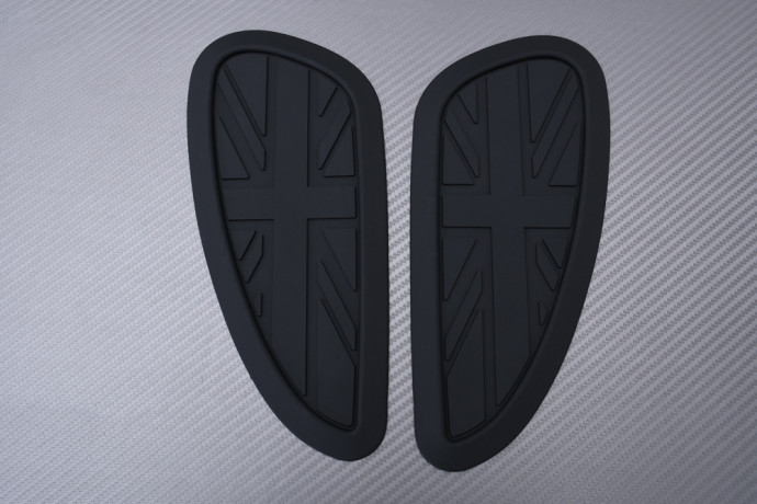 Coppia Protezioni laterali antiscivolo serbatoio TRIUMPH THRUXTON / STREET / SPEED TWIN 900 / 1200 2016 - 2024 Coppia Protezioni laterali antiscivolo serbatoio TRIUMPH THRUXTON / STREET / SPEED TWIN 900 / 1200 2016 - 2024