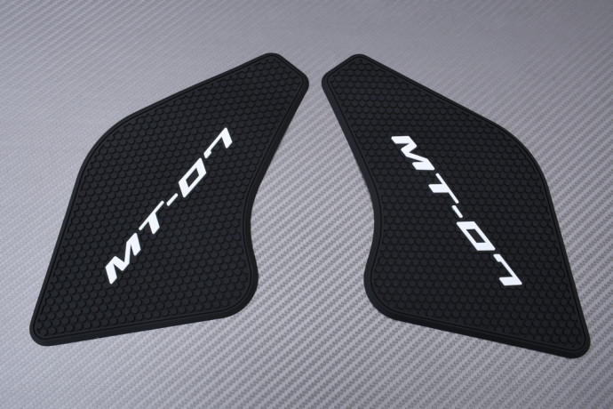 Coppia Protezioni laterali antiscivolo serbatoio YAMAHA MT07 2021 - 2024 Coppia Protezioni laterali antiscivolo serbatoio YAMAHA MT07 2021 - 2024