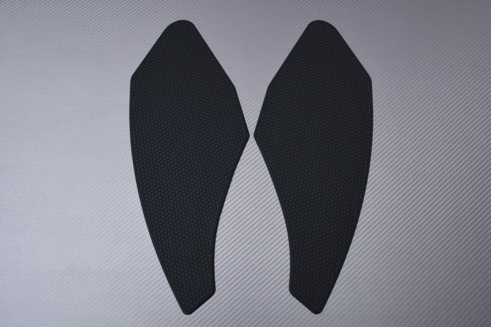 Coppia Protezioni laterali antiscivolo serbatoio SUZUKI SV / SVX 650 2016 - 2024 Coppia Protezioni laterali antiscivolo serbatoio SUZUKI SV / SVX 650 2016 - 2024