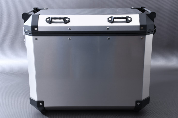 Paar Seitenkoffer 110L aus Aluminium + spezifische Befestigungskits BMW F750GS / F850GS / ADVENTURE 2018 - 2021 Paar Seitenkoffer 110L aus Aluminium + spezifische Befestigungskits BMW F750GS / F850GS / ADVENTURE 2018 - 2021