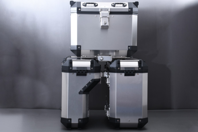 Trio Seitenkoffer 78L + Top-Case + spezifische Befestigungskits BMW F750GS / F850GS 2018 - 2021 Trio Seitenkoffer 78L + Top-Case + spezifische Befestigungskits BMW F750GS / F850GS 2018 - 2021
