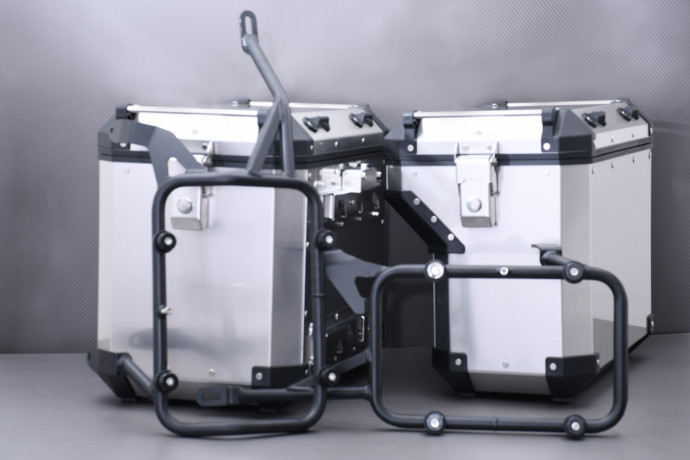 Trio Seitenkoffer 110L + Top-Case + spezifische Befestigungskits BMW F750GS / F850GS 2018 - 2021 Trio Seitenkoffer 110L + Top-Case + spezifische Befestigungskits BMW F750GS / F850GS 2018 - 2021