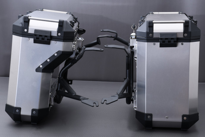Pareja de Maletas laterales 78L en aluminio + kits de fijaciones específicas BMW R1200GS / R1250GS / ADVENTURE 2013 - 2023