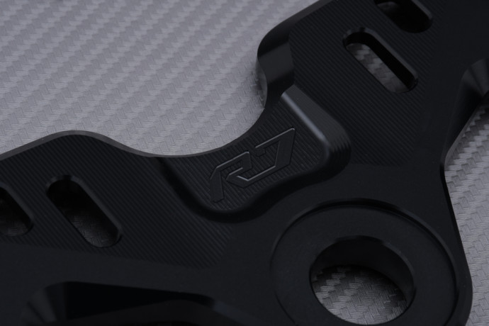Tija superior Racing en aluminio Específica YAMAHA YZF R7 2021 - 2024 Tija superior Racing en aluminio Específica YAMAHA YZF R7 2021 - 2024