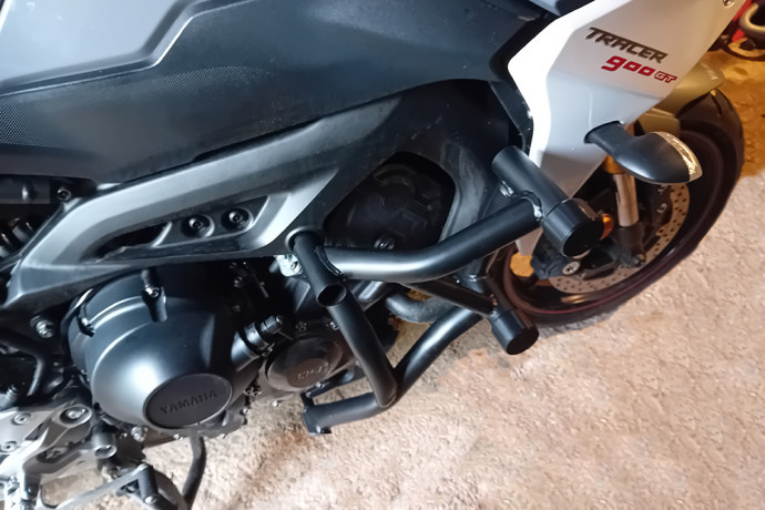 Barras de protección del motor específicas YAMAHA MT09 / TRACER 900 / XSR 900 2013 - 2021 Barras de protección del motor específicas YAMAHA MT09 / TRACER 900 / XSR 900 2013 - 2021