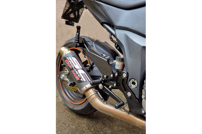 Commandes reculées KAWASAKI Z800 / Z800E 2013 - 2016 Commandes reculées KAWASAKI Z800 / Z800E 2013 - 2016