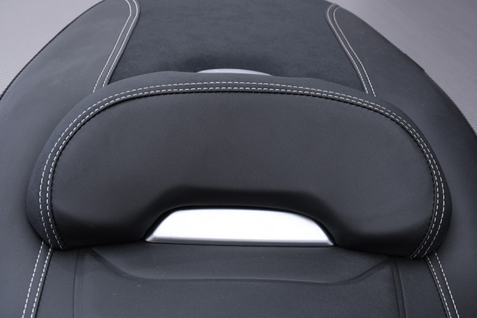 Personalized seat YAMAHA XMAX 125 / 250 / 300 / 400 2018 - 2022 Personalized seat YAMAHA XMAX 125 / 250 / 300 / 400 2018 - 2022