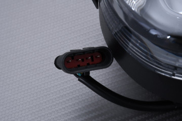 Faro delantero LED específico HARLEY DAVIDSON SOFTAIL BREAKOUT 2018 - 2024 Faro delantero LED específico HARLEY DAVIDSON SOFTAIL BREAKOUT 2018 - 2024