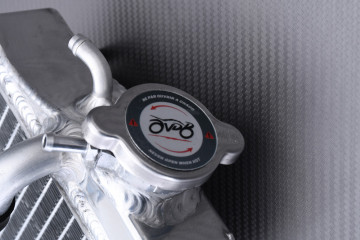 Paire de Radiateurs Eau Racing Renforcés AVDB HONDA CR 250 R 2002 - 2004 Paire de Radiateurs Eau Racing Renforcés AVDB HONDA CR 250 R 2002 - 2004